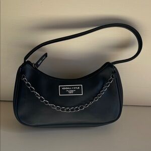 Kendall & Kylie Black Shoulder Bag with Silver Chain